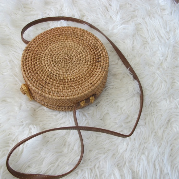 Round Rattan Bohemian boho vacation Straw Handwoven Fashion Women's Purse EUC - Picture 7 of 7